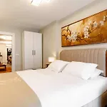 Bellavia Deluxe *
