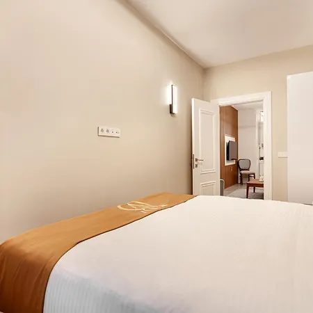 Bellavia Deluxe Apartment