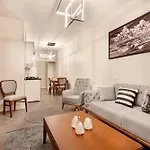 Bellavia Deluxe