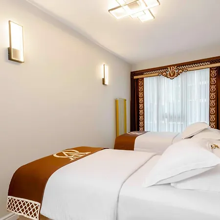 Bellavia Deluxe *