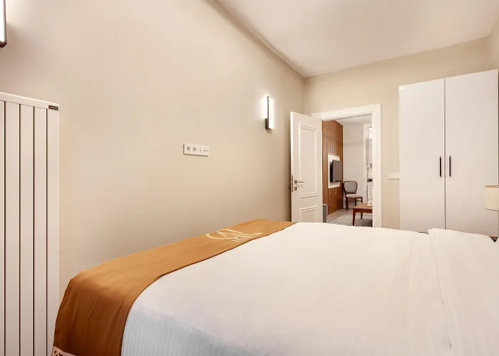 Апартаменты Bellavia Deluxe *