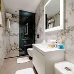 Bellavia Deluxe Apartamento *