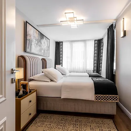 Bellavia Deluxe * Istanboel